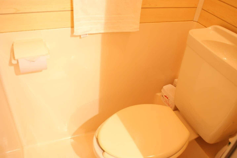 Bathroom 3, Shin-Osaka GRAND-H 601, Osaka