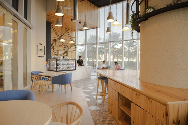 Restaurant 5, Hameni By Zaya, Dubai