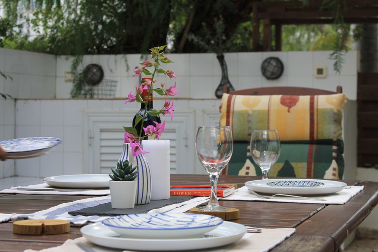 Food & Drinks 4, Villa Near the Beach