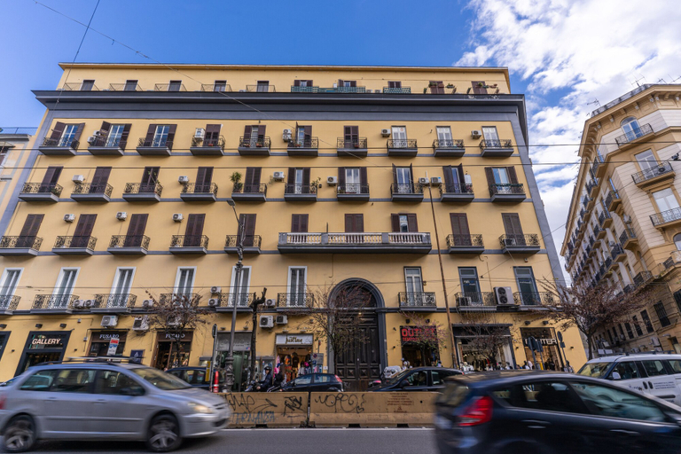 Exterior & Views 2, Gallery Suite Naples, Napoli