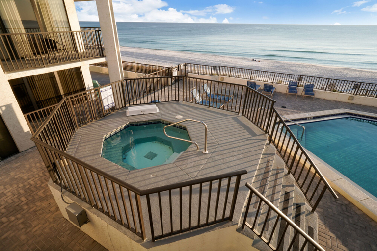 Sport & Beauty 5, AquaVista by Book That Condo, Bay
