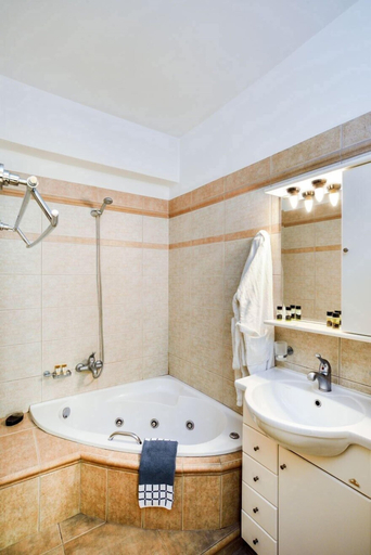 Bathroom, Elia Selinou, Crete