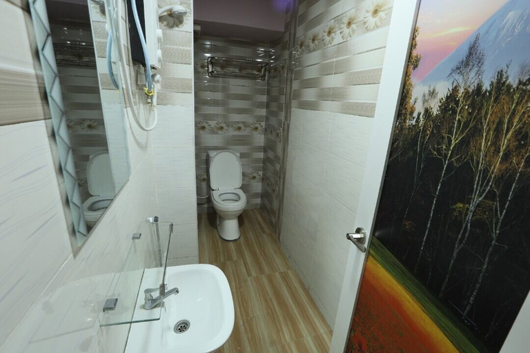 Bathroom 4, CAMERON KEA FARM HOTEL, Cameron Highlands