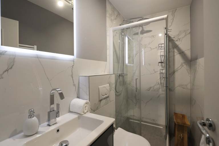 Bathroom 3, Strandvilla Wohnung Strand-loft, Nordfriesland