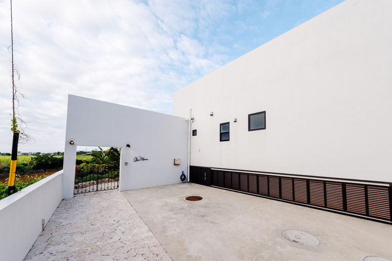 Exterior & Views 2, Villa Alyssum, Miyakojima