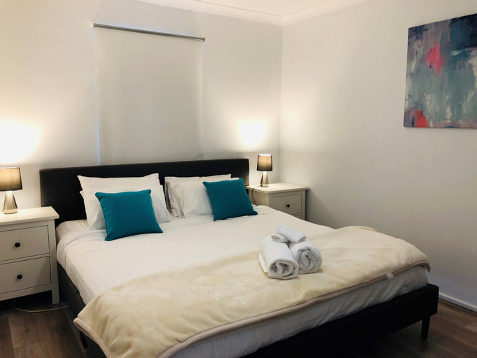 Bedroom 3, West Beach Lagoon 221 - Stylish Apartment, Stirling