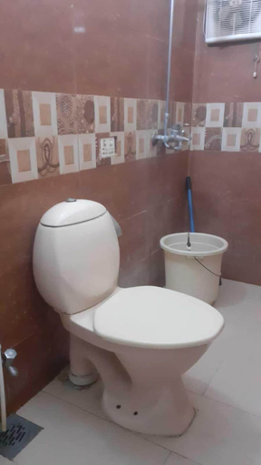 Bathroom 5, Hotel Pak Inn Gulberg, Lahore