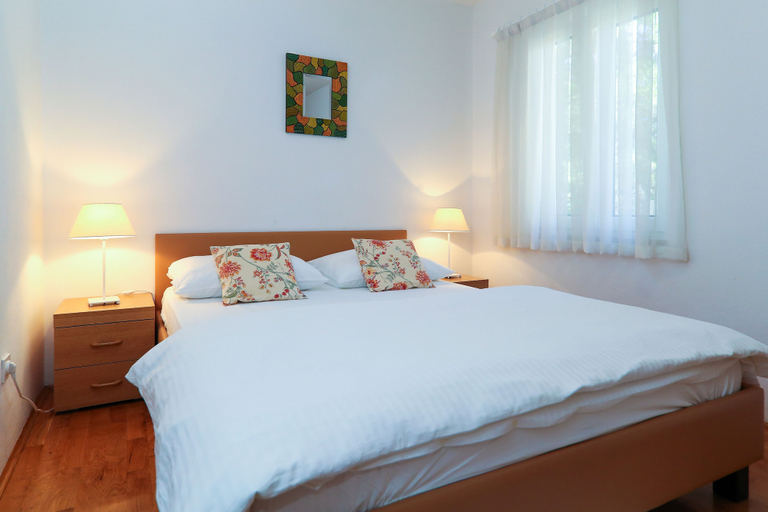 Bedroom 2, Apartments Casa Mia, Crikvenica