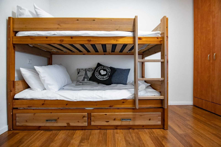Bedroom 2, Art Apartment Near Mamila best Location 1