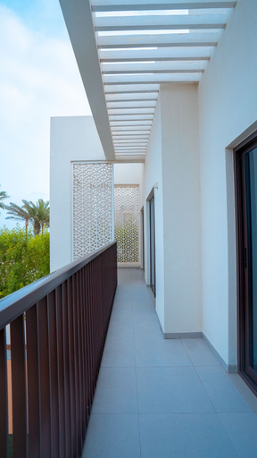 Others 5, Eagle Hills, Fujairah