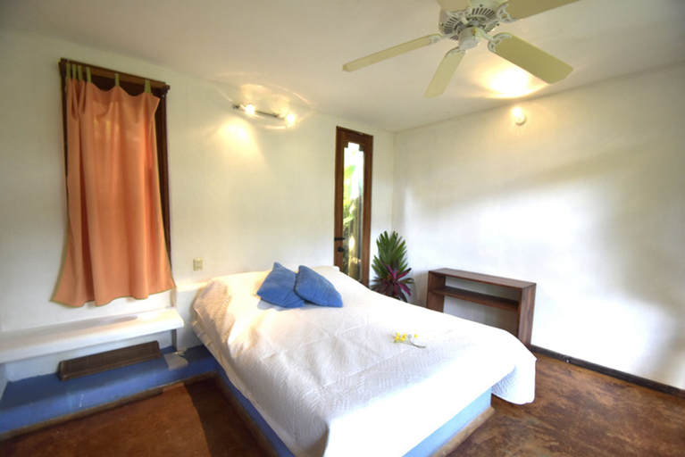 Bedroom 2, Villas Punta India, Santa Cruz