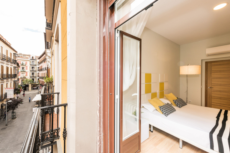 Bedroom 3, Smartr Madrid Chueca, Madrid