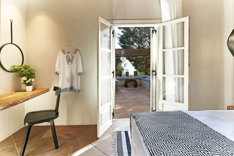 Bedroom 3, Skiathos Ira Hotel, Thessaly