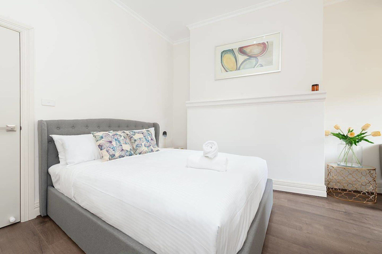 Bedroom 4, Stunning Sydney Home 8, Sydney