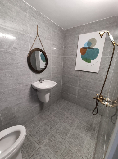 Bathroom 4, Hacoda Homestay - Hostel, Côn Đảo