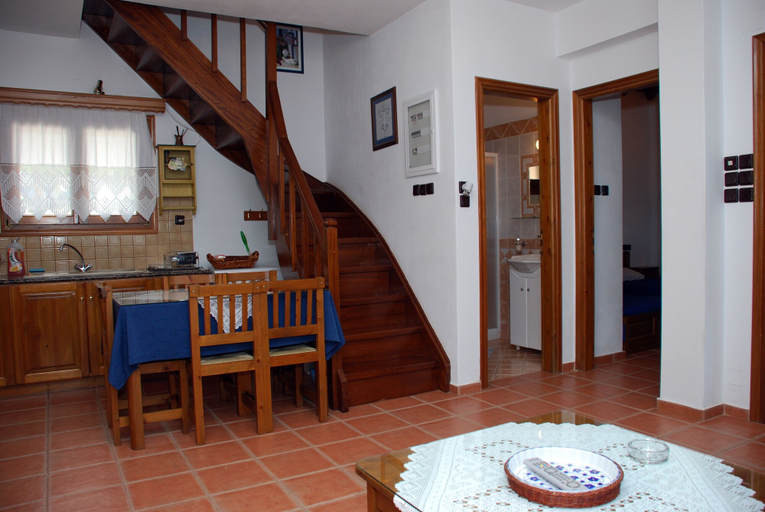 Others 4, Villa Elena, Thessaly