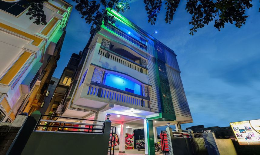 Exterior & Views 2, Treebo The Bollywood, Cuttack