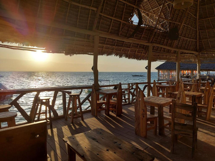 Food & Drinks 5, Horizon of Michamvi Beach, Kati