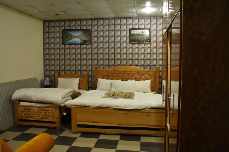Bedroom 2, Rose Valley Hotel, Hazara