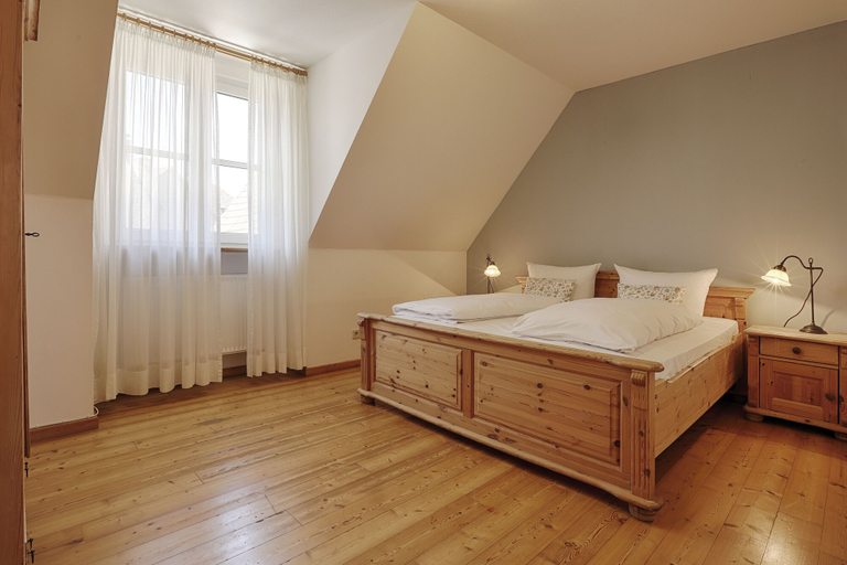 Bedroom 3, Landhotel Schwab Ferienhaus, Kitzingen