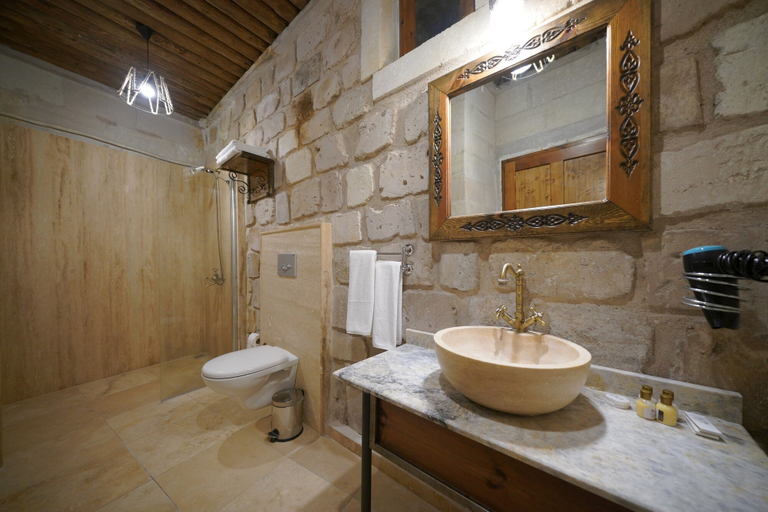 Bathroom 5, Kaya Konak Cave Hotel, Nevşehir