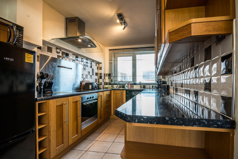 Food & Drinks 4, Coppet Cove - 2 Bed - Saundersfoot, Pembrokeshire