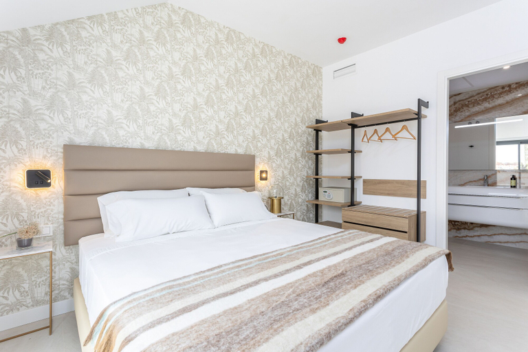 Bedroom 3, Caleyro Boutique Apartments - Parking incluido, Málaga