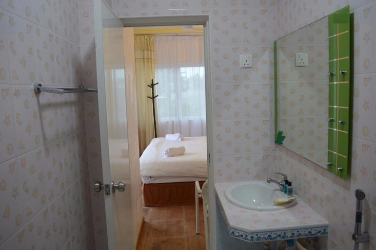 Bathroom 4, Sunshine View, Maafushi Island