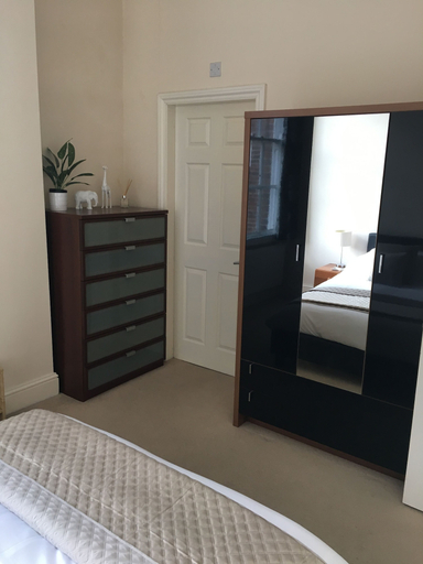 Bedroom 2, Peel House Apartments, Staffordshire