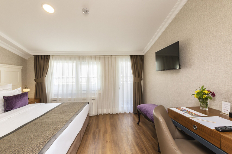 Bedroom 2, Meroddi La Porta, Beyoğlu