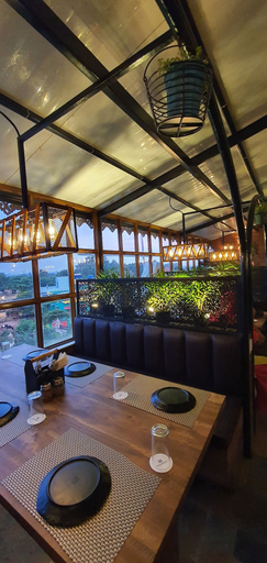 Food & Drinks 4, Stoneberry By Wedlock Greens, Deoghar