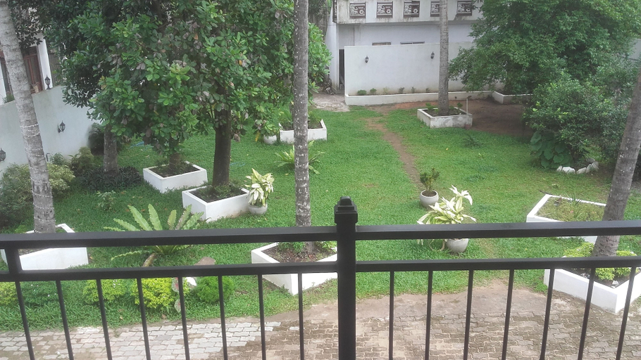 Others 5, The Kingston hotel, Kelaniya