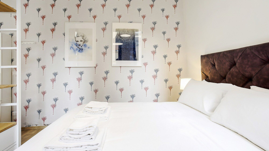 Bedroom 2, Mono A, Milano
