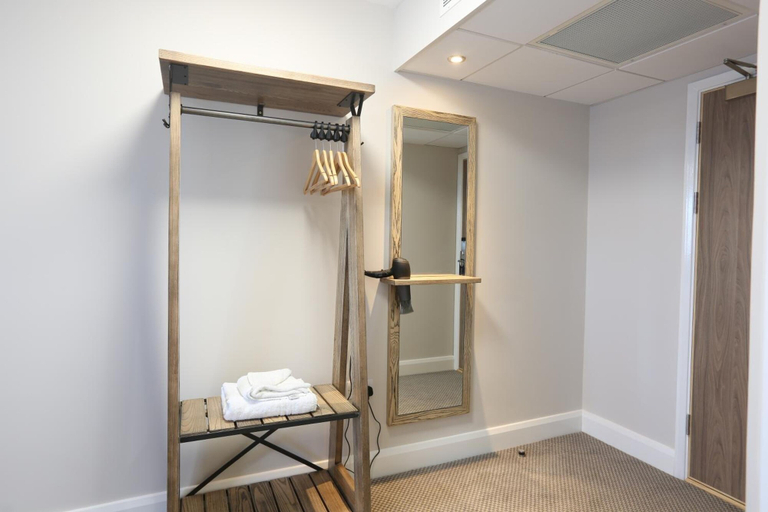 Bedroom 2, Tulip Queen, Spalding by Marston's Inns, Lincolnshire