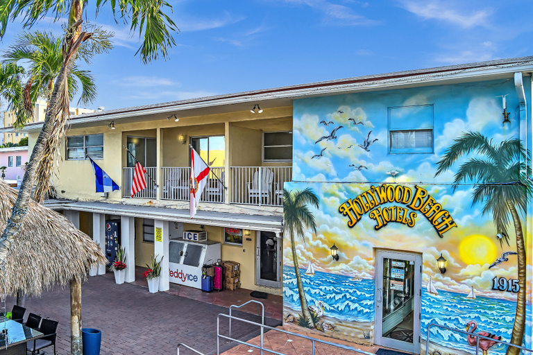 Exterior & Views 2, Hollywood Beach Flamingo, Broward