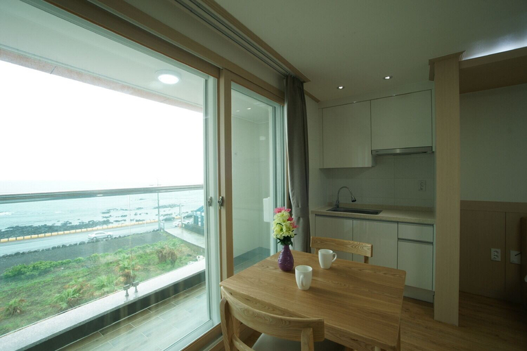 Others 5, The Beach Pension, Jeju