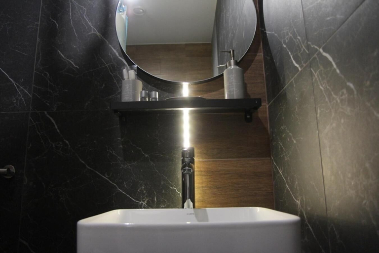Bathroom 4, Hi Loft Hostel Omsk, Omskiy rayon