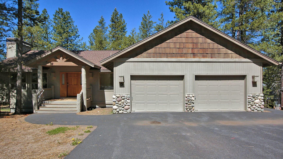 Exterior & Views 2, Quail 5, Deschutes