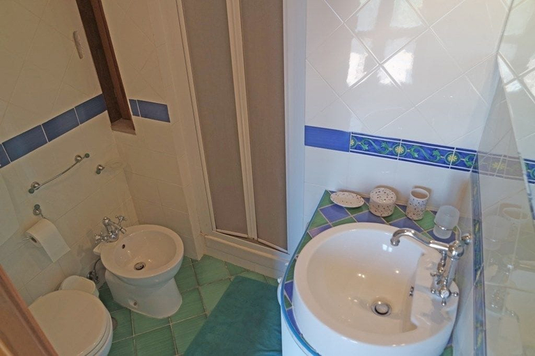 Bathroom, Terrazza degli Angeli, Salerno
