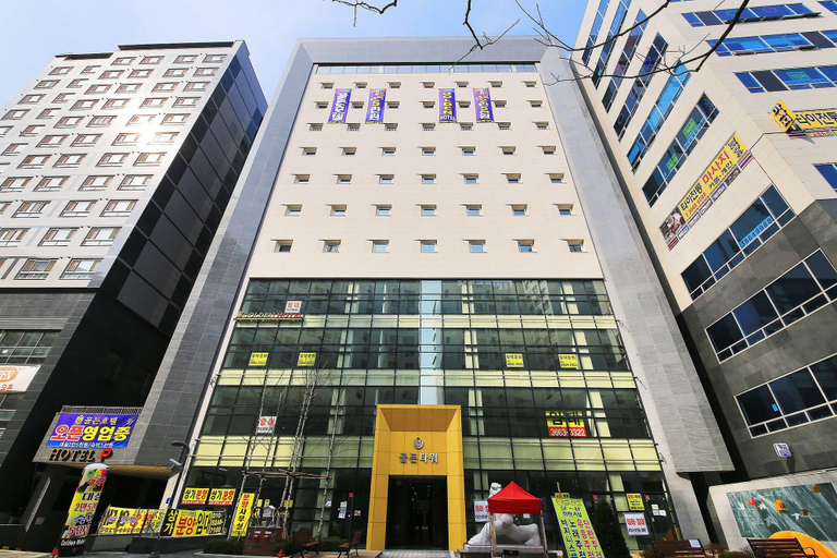 Exterior & Views 2, Balsan Golden Hotel, Gangseo