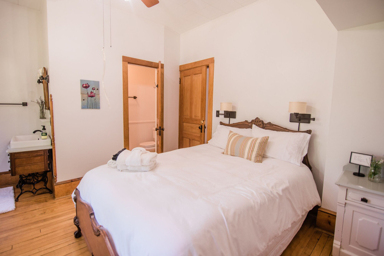 Bedroom 3, BW Boutique Hotel, Antrim