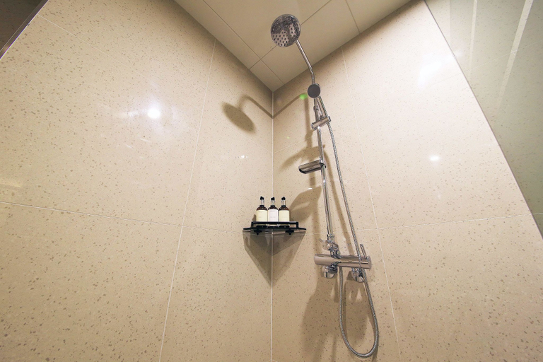 Bathroom 5, Balsan Golden Hotel, Gangseo