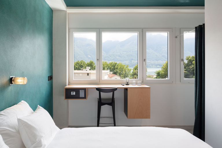 Bedroom 2, Riva Rooms & Studios, Locarno