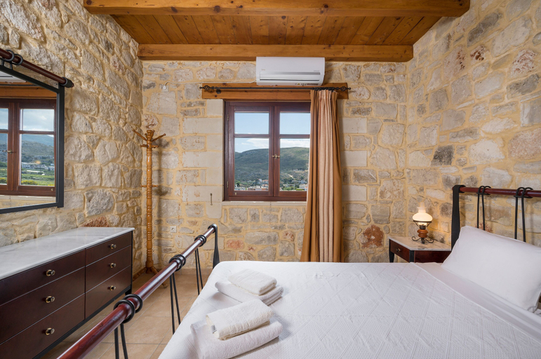 Bedroom 4, Adam Villas, Crete
