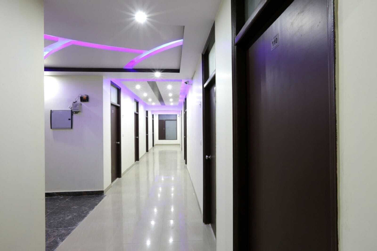 Exterior & Views, Galaxy Hotel Airport, West
