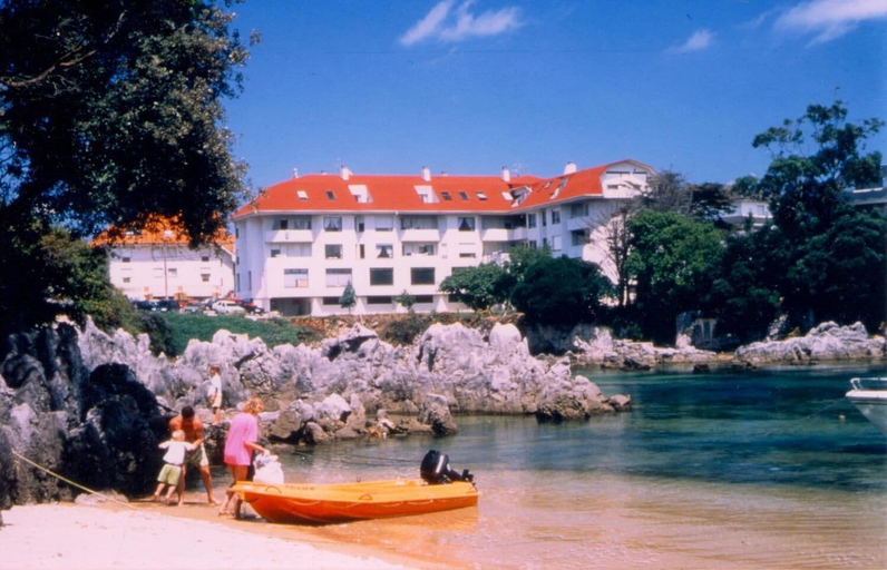 Exterior & Views 2, Pension De la Hoz, Cantabria
