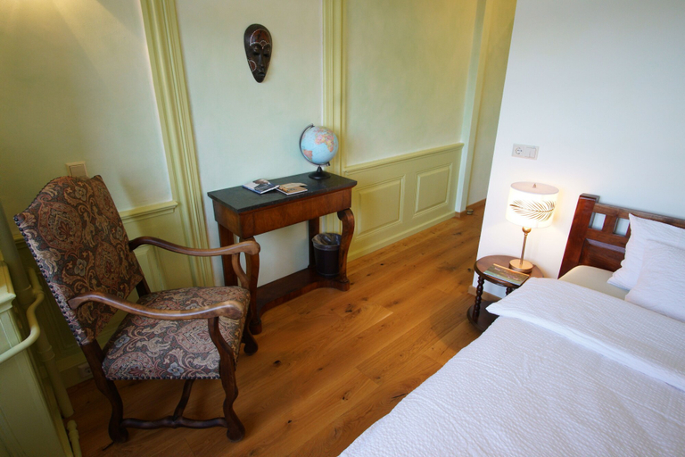 Bedroom 4, Tagungszentrum Schloss Hohenfels, Konstanz