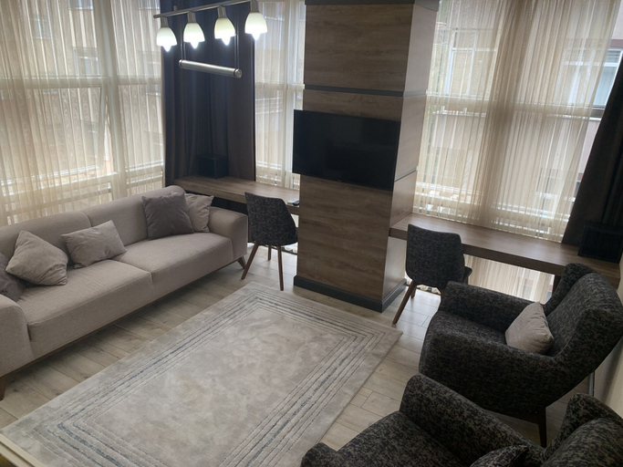 Others 4, Alfa Suite Home, Merkez