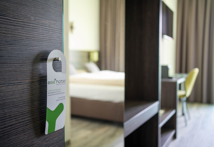 Bedroom 5, eee hotel Gunskirchen, Wels Land