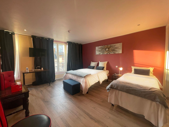 Bedroom 3, Leclerc hôtel, Sarthe